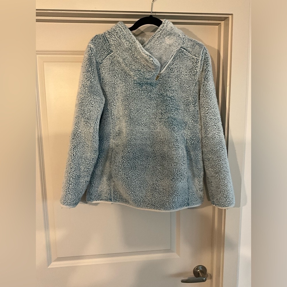 WOMEN’S Fleece Pullover Top‎